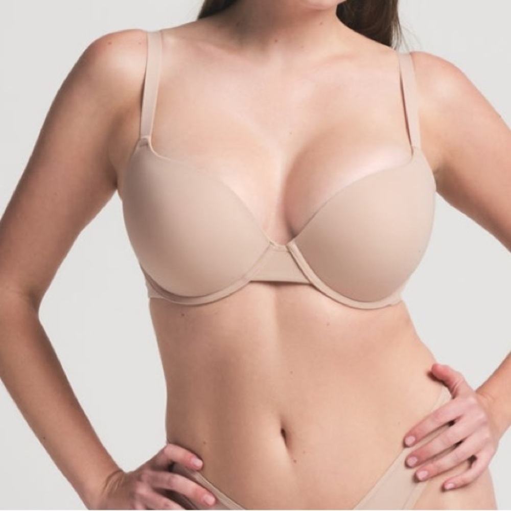SKIMS Tan Seamless Full-Coverage Bra